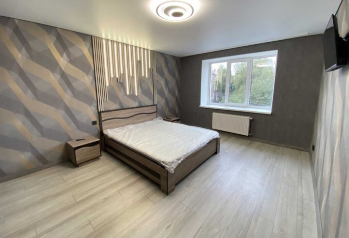 1 квартира вул.Запорізька Є ліжко та диван Новобудова - фото 1