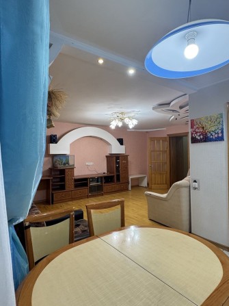 Оренда 2х мімнатної квартири в центрі - фото 1