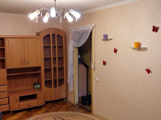 Сдам квартиру в Осипенковском мкрн. от хозяина