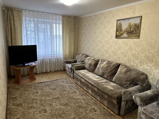 Оренда трикімнатної квартири Урожай 16школа. Матроса Кішки ТРЦ Ізумруд Винница