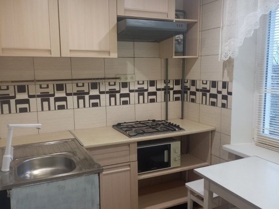 Сдам 2 комн.квартиру на ул.Бочарова, 5/5