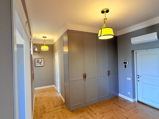 Оренда квартири в Академічному ! Шикарний ремонт! Винница