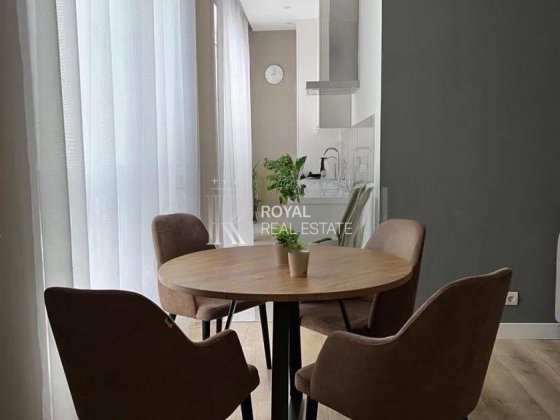 Печерськ - 7 хв. Лейпцизька вул., 13-А. Оренда 3-к квартири