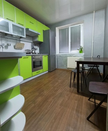 4 квартира, поруч Сильпо, правий берег. - фото 1