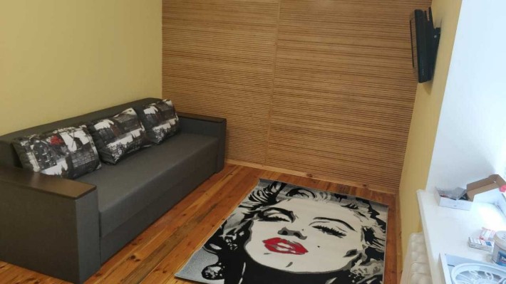 Оренда 1к квартири на Металургів - фото 1