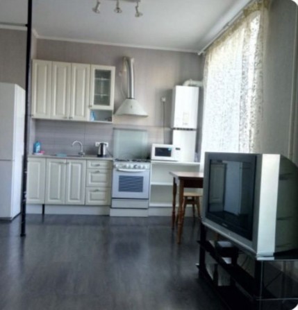 Сдается квартира в самом центре города возле универмага - фото 1