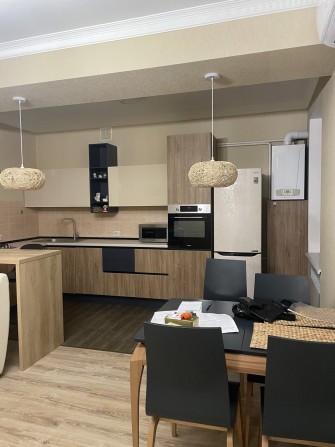 Сдам 2-кв 70м2 возле парка Шевченко 18000 - фото 1