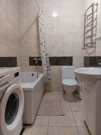 Здам 2к квартиру в Центрі міста з ремонтом - фото 1