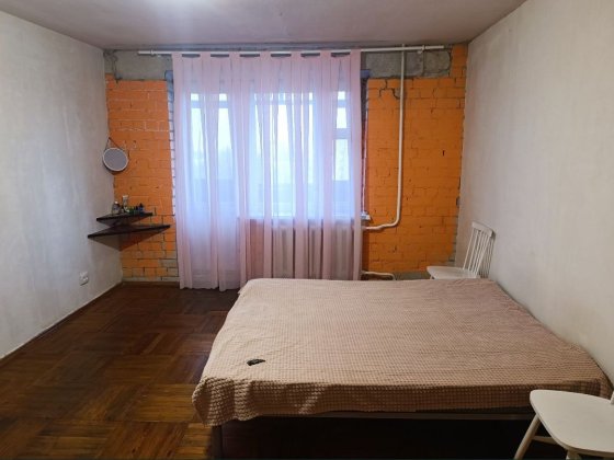 оренда однокімнатної 1-2 місяця . на Бульварі Житомир