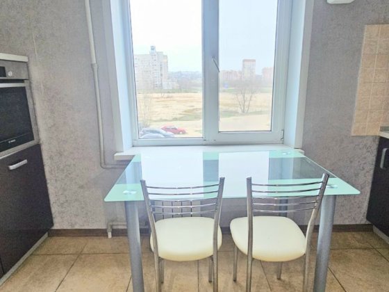 Оренда 3к.кв на Пісках, вул. Нагнібеди( біля Амстору)