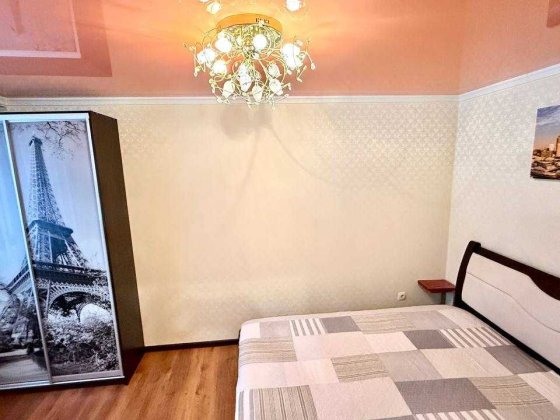 Шикарна двокiмнатна квартира з окремим входом на Вишенцi Винница