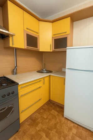 Сдам 2х кім квартиру пр. Богдана Хмельницького 12а - фото 1