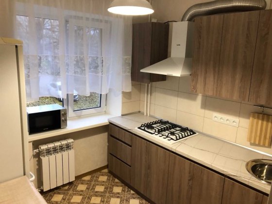 Здам 1 кімнатну квартиру центр 2-ий поверх цегляний будинок Запоріжжя