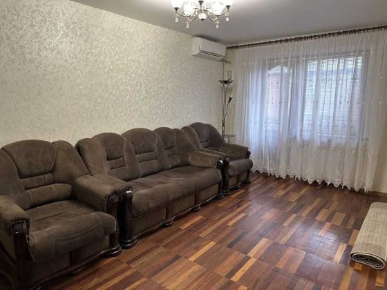 Сдам 4-к квартиру в центре на Фестивальной по ул. Патриотическая Запорожье