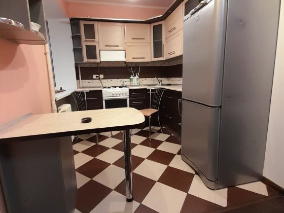 Здам 3кімнатну Центр Винница