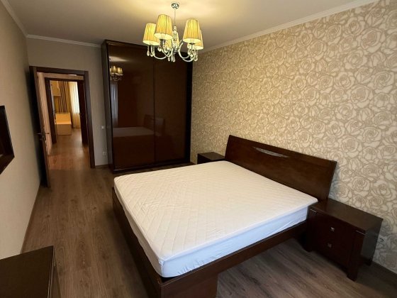 3 кімн. евроремонт- сучасно та комфортно. Григоренко 12 Дарницький р-н Київ