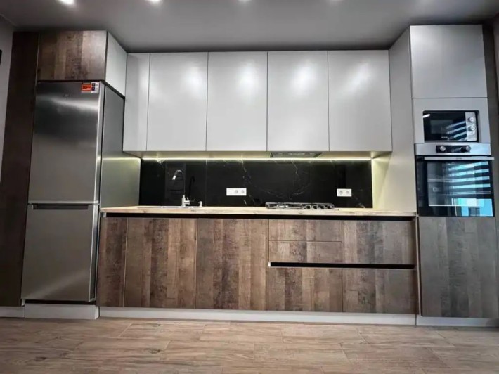 Сдам 2 ком квартиру в ЖК Счастливый 2 - фото 1