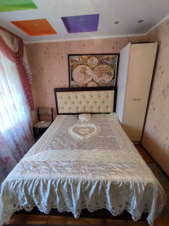 Здається чудова 2 кім. по вул. Космонавтів - фото 1