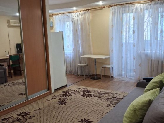 Сдам 1 ком, угол  Слободжанского, Калиновой,  3/5, вся техніка, новий Дніпро