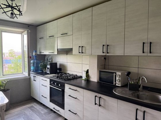 Сдам 1к.кв в начале Слобожанского Райисполком Днепр