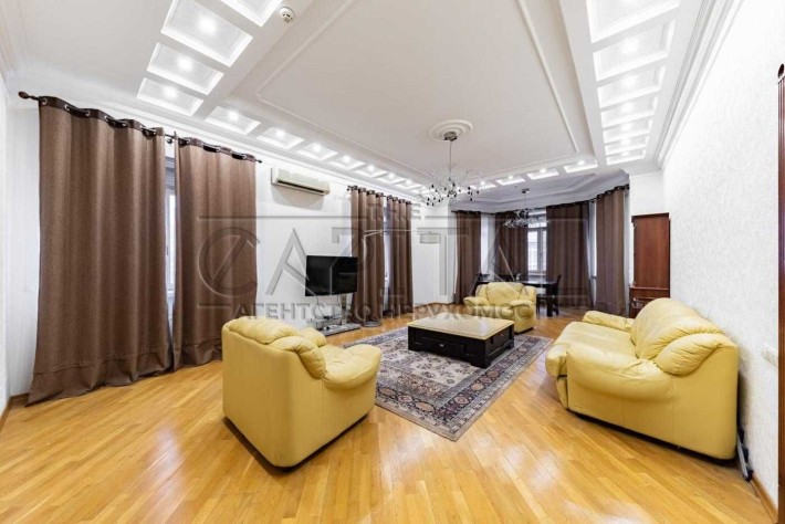 Аренда квартиры, ул. Шелковичная, Липки, Центр - фото 1