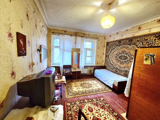 1 Кімната.В Гуртожитку В Центрі.