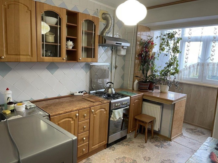 Сдам 2 ком кв на Стрелецкой, ЛИЦЕЙ 6, ор-р ЖК КОМФОРТ !! СУПЕР ЛОКАЦИЯ - фото 1