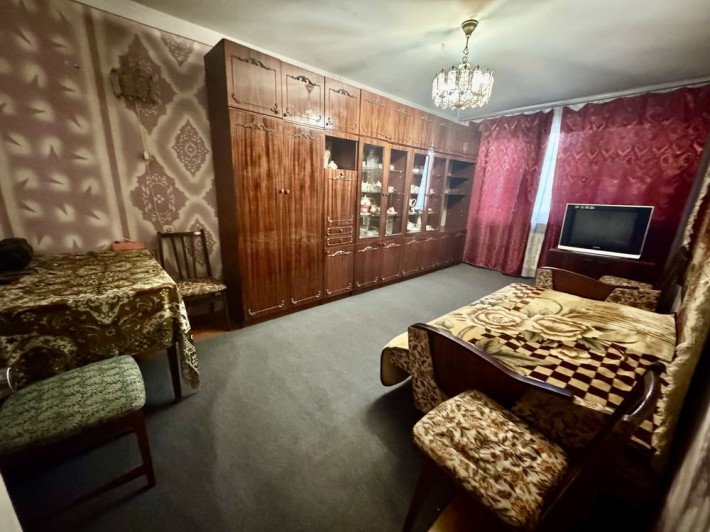 Оренда 2 кімнатної  Вільна на Польовій - фото 1