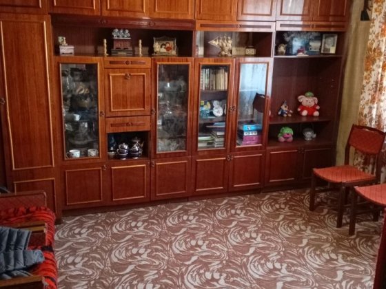 Здам однокімнатну квартиру в центрі міста,кого цікавить пишіть та дзво Кропивницький