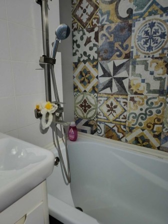 Здам трикімнатну квартиру в районі Критого Ринку з АГВ - фото 1