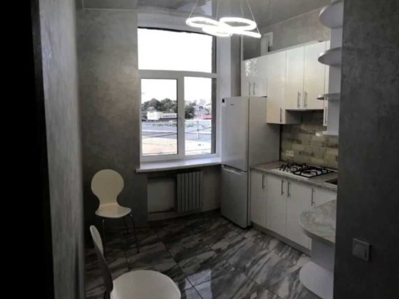 Сдам просторную 2к квартиру пр Яворницкого  рн парк Глобы Днепр