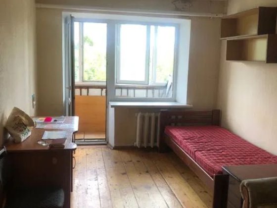 Оренда/Продаж.
Здаєтся 1-кімнатна  вул. Деревлянська/Лук'янівка