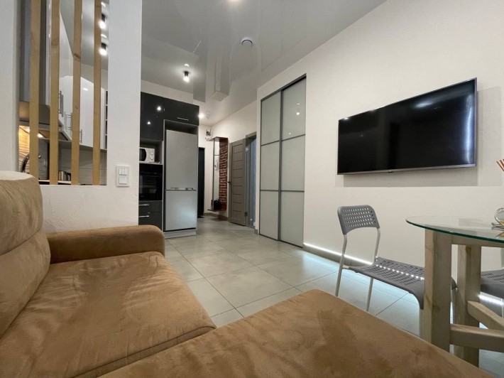 Сдаю 2к. квартиру в новострое проспект Поля - фото 1