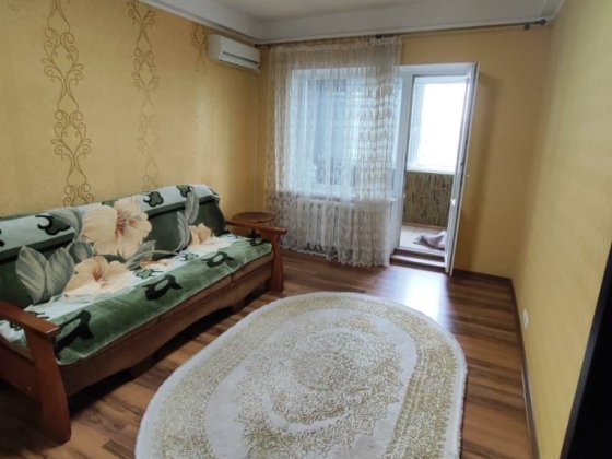 Здам двокімнатну квартиру на Пісках