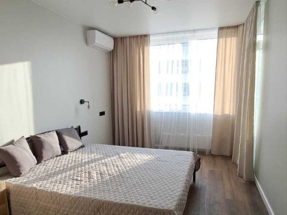 Оренда 2-к квартири-студія в ЖК "Варшавський 3"