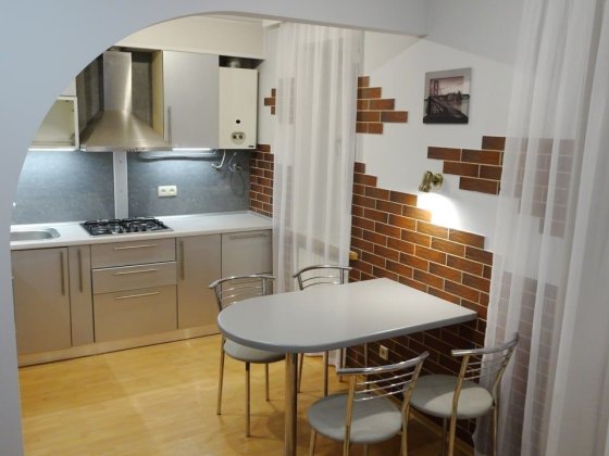 Сдам квартиру  своя без комиссии Днепр