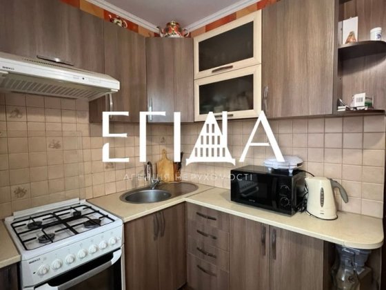 1-кімнатна квартира Шкільний 3/9 АГО Кропивницкий