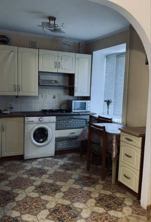 Аренда. Однокомнатная квартира. Николаевка. - фото 1