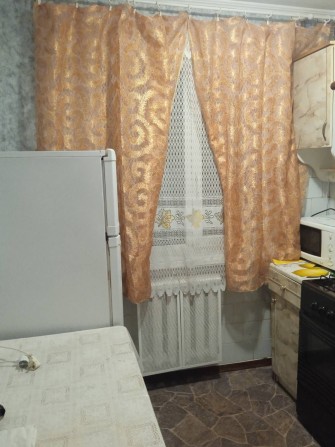 Здам 2х кімнатну квартиру в центрі - фото 1