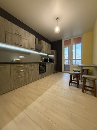 ЖК Каховська 58. Здаємо 1-кімнатну квартиру з ремонтом - фото 1