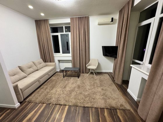 2к пл.Шевченко 6, Парк Шевченко Дніпро