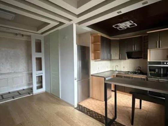 Продаж 3-к квартири вул. Уманська 29 Киев