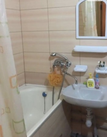 Оренда 1кв р-н. Урожай зуп. А. Заболотного - фото 1