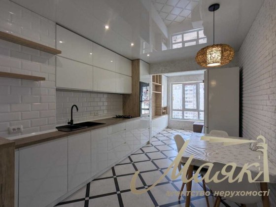 Оренда 2 кімн.квартири з авт.опаленням, 7/10