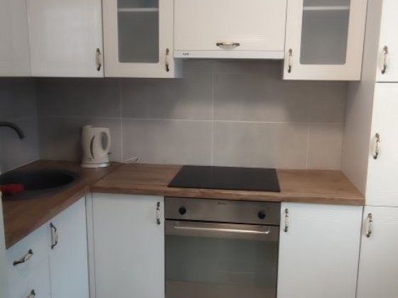 Аренда  2 -ой  квартиры.  Дарницкий район , ул. Гмыри  9 А