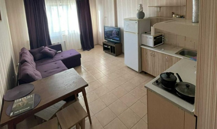 Здаю простору 1кім.квартиру, Харківське шосе 19, ЖК Мега Сіті - фото 1