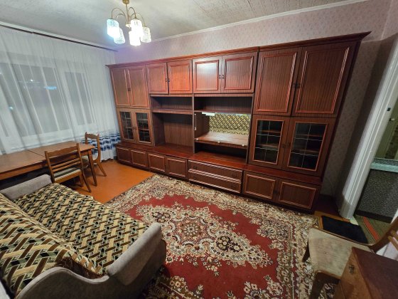 Здається 2-х кварт. по вул. Кропивницького в центрі міста,читайте опис Винница