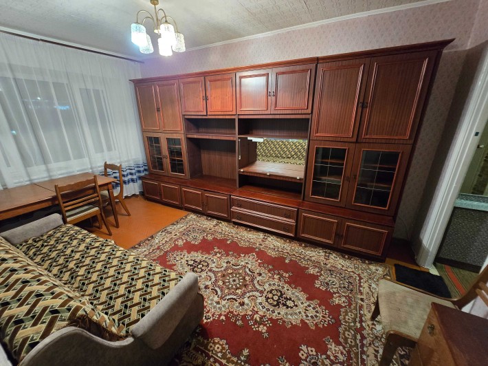 Здається 2-х кварт. по вул. Кропивницького в центрі міста,читайте опис - фото 1