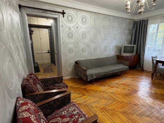 Аренда  3 комн.кв.на Победе р-н Юности