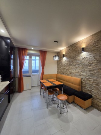 Оренда дуже гарної 1-но кімн кв.Корбутівка. - фото 1